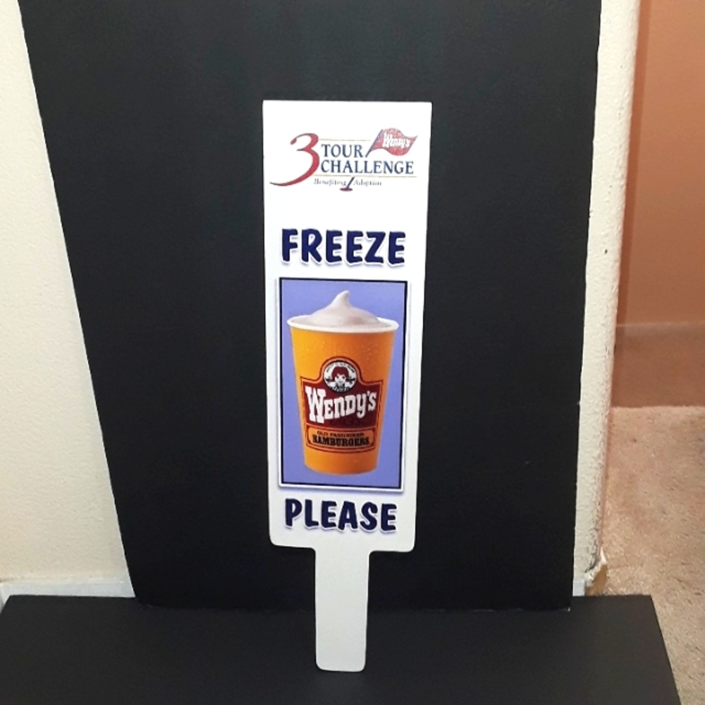 c RARE VINTAGE FREEZE PLEASE WENDY'S 3 TOUR CHALLENGE GOLF HAND QUIET SIGN